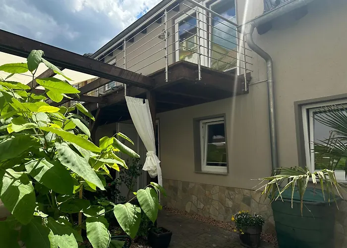 Idyllisches Haus Ferienwohnung In Jena Direkt An Der Saale
